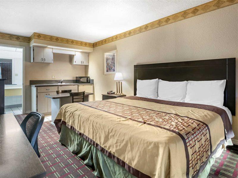 Rodeway Inn New Port Richey Bagian luar foto
