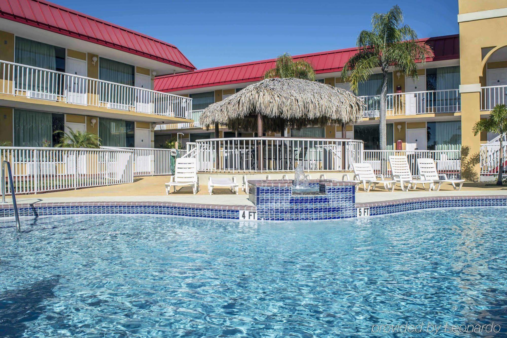 Rodeway Inn New Port Richey Bagian luar foto